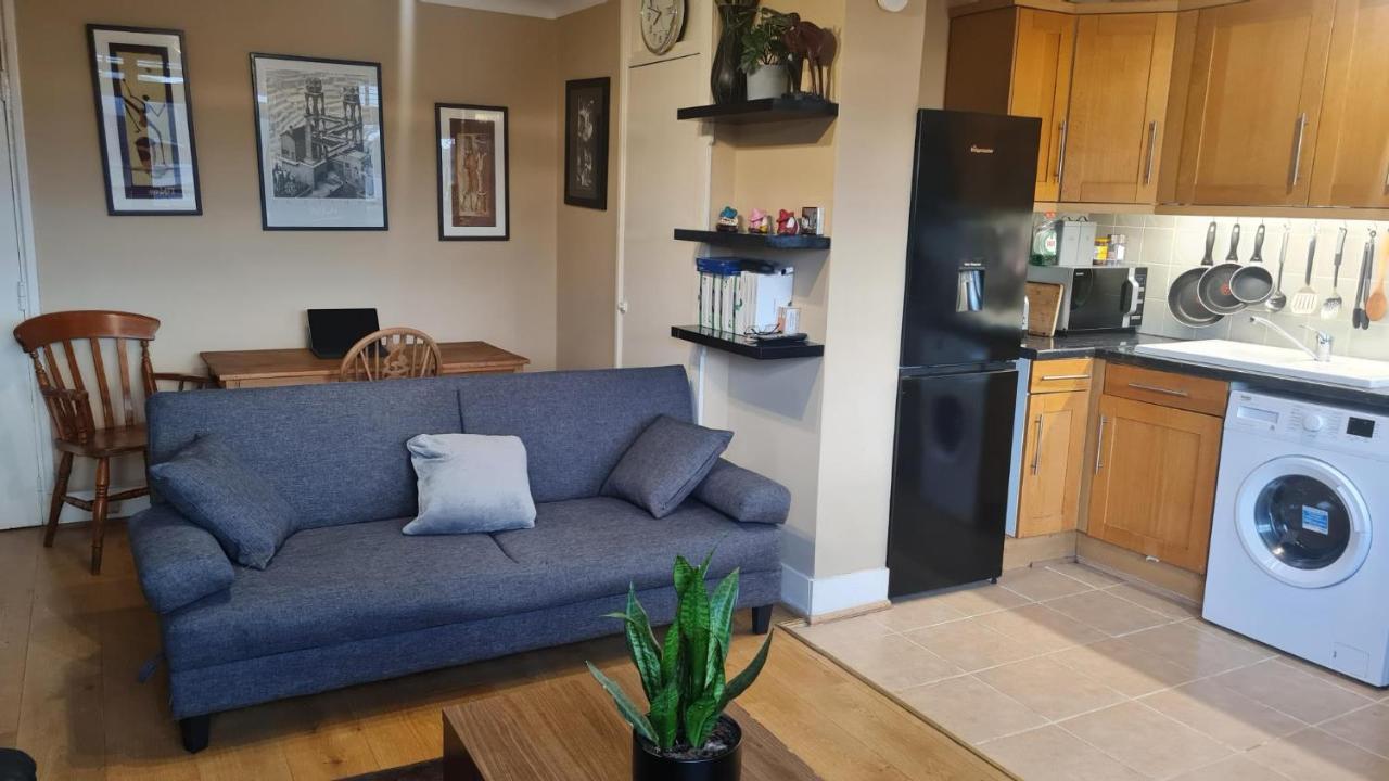 Cheap Kensington Apartment Central 런던 외부 사진