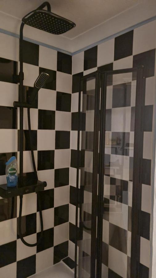 Cheap Kensington Apartment Central 런던 외부 사진